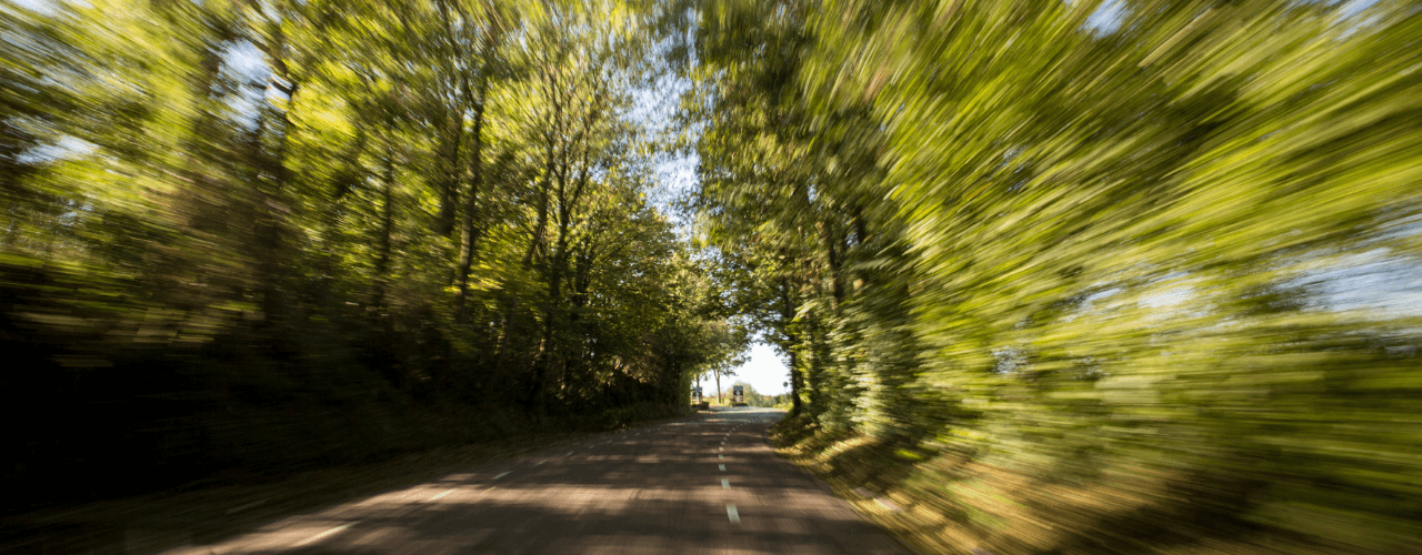 Come mai non siamo più capaci di usare l'intuito nella quotidianità e di trovare il ciascuno il nostro "come" lasciarci andare al suo fluire?  come lasciarsi andare l intuito come guida verso la liberta interiore